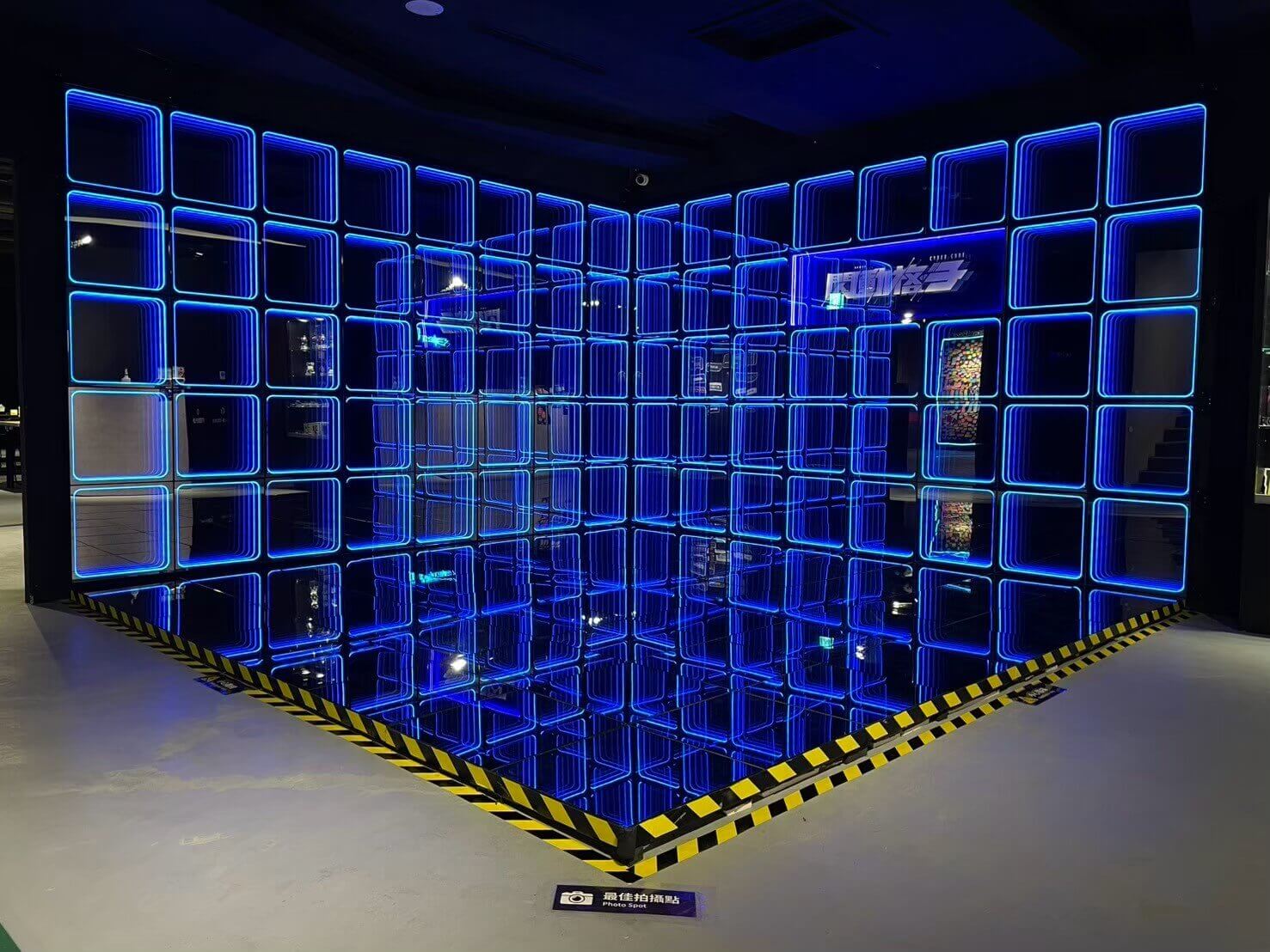 Kaohsiung Store Photo 5